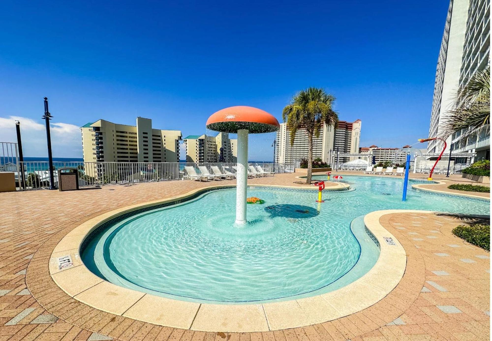 Laketown Wharf! Sleeps 9 - Resort Beach Condo, Stunning Ocean Views! By Dolce Vita Getaways Pcb Panama City Beach Bagian luar foto